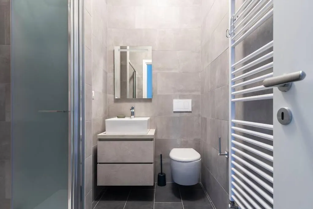 Da Anna E Vanni Ai Navigli Apartment Milan